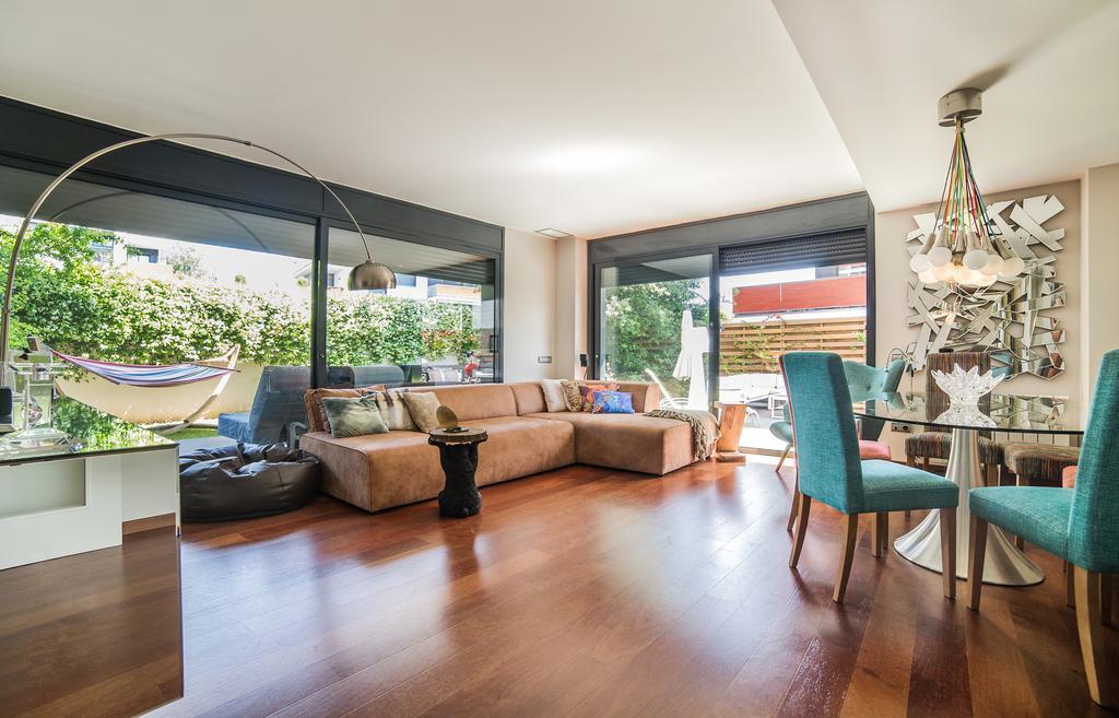 Luxury Apartment In Sitges City Luaran gambar